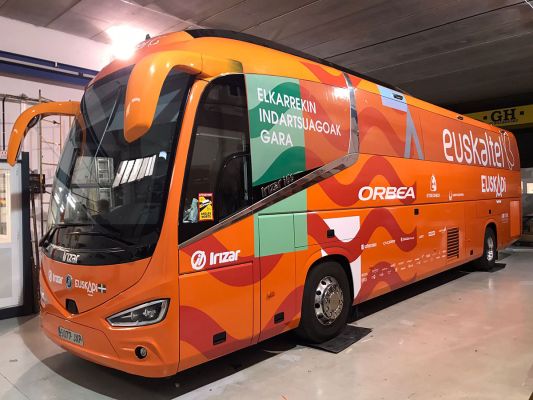 rotulacion-integral-autobus-euskaltel